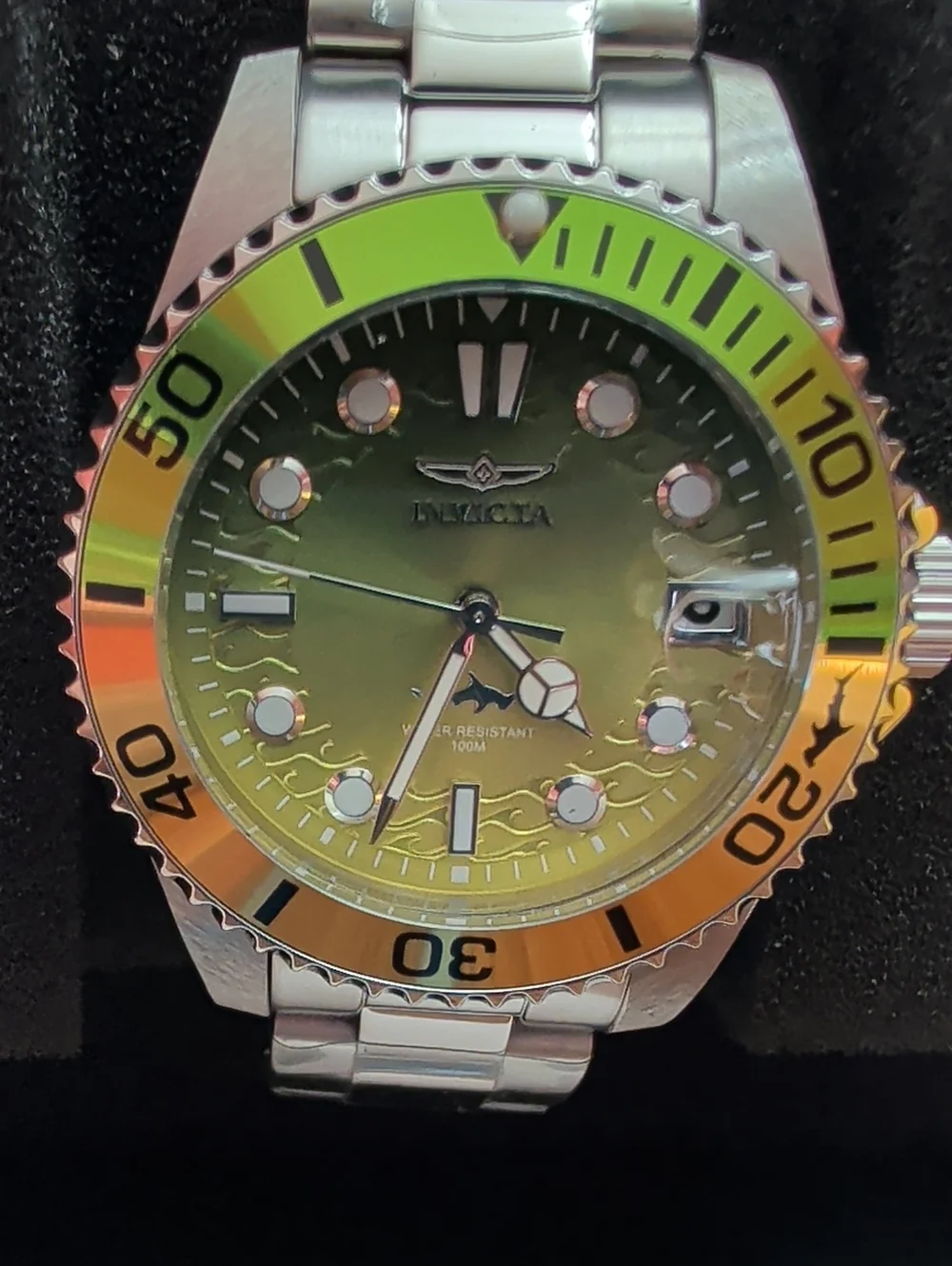 NWT Women's Invicta Pro Diver 34mm Stainless Steel Watch – Lime Green Dial